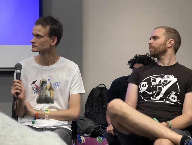 Buterin等人在eth2.0上的会议上，Devcon 2019