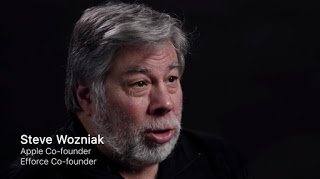 苹果联合创始人史蒂夫·沃兹尼亚克（Steve Wozniak）的大型新项目-由区块链提供资金，由加密货币资助插图
