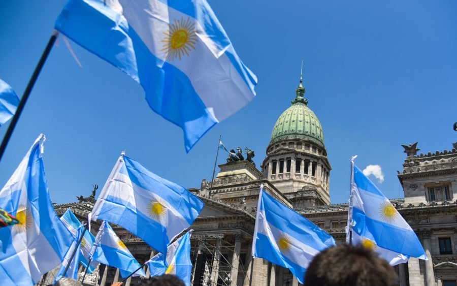阿根廷禁止购买加密货币信用卡插图(1)