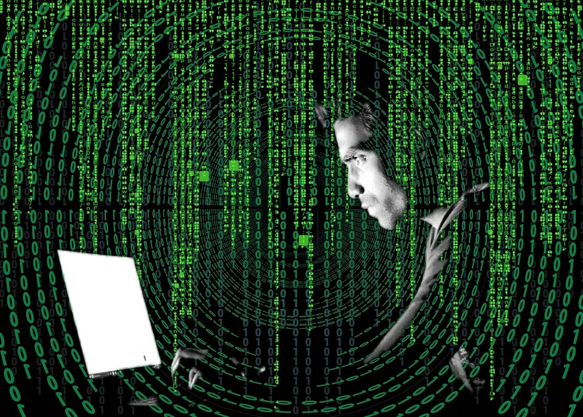 加密黑客泄漏分类账用户数据库