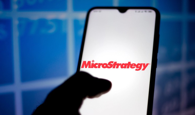 MicroStrategy以22,000美元向%&&&&&%再投资6.5亿美元