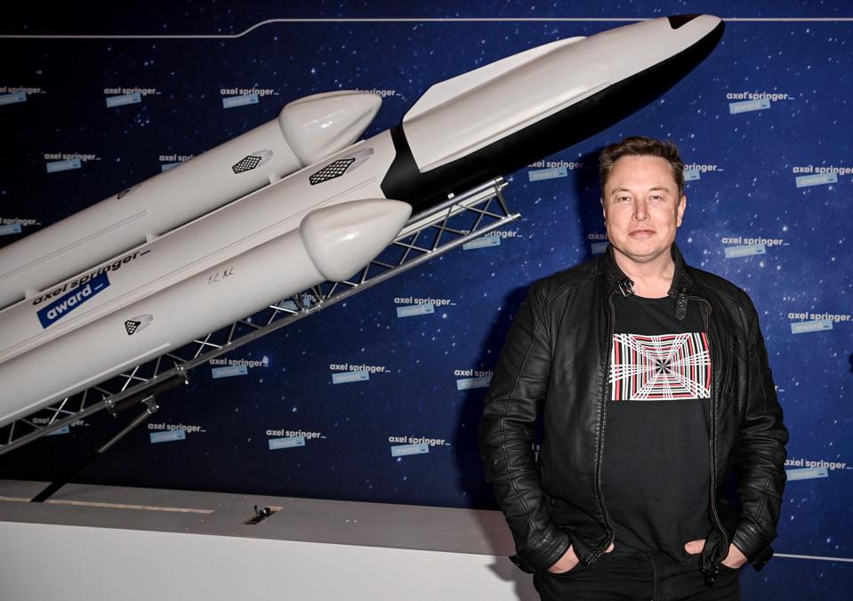 忘记月球— SpaceX和特斯拉首席执行官埃隆·马斯克（Elon Musk）希望将比特币发送