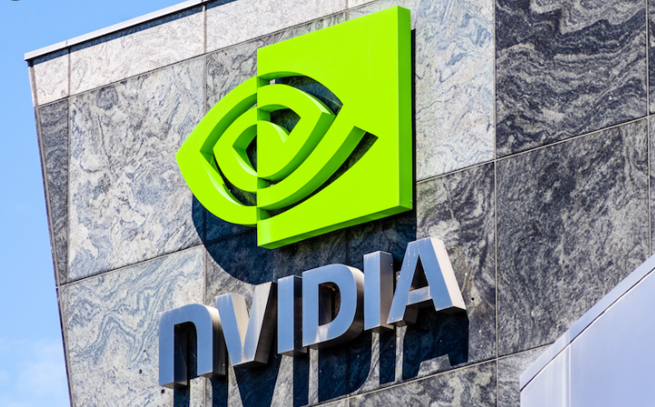 《Nvidia 的 CEO 说我们正处于区块链/NFT Metaverse 的边缘》